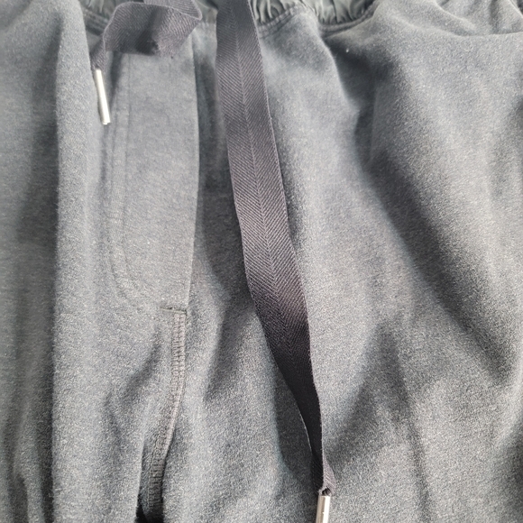 Lululemon Joggers Sz 4 High Rise Pockets Drawstring Gray - Picture 4 of 9